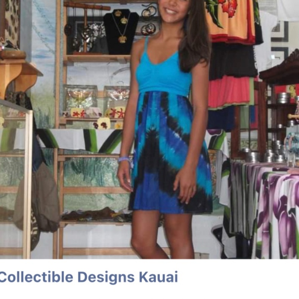 Collectible Designs Kauai Pareo Dress Made in Hawaii - Picture 12 of 12
